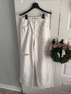 AMO white denim distressed wide leg jeans size 27